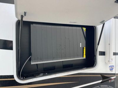2025 Jayco Pinnacle - Photo 12