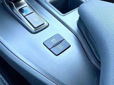 2026 Lexus UX — photo 28 view