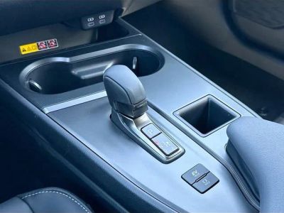 2026 Lexus UX — photo 27 view