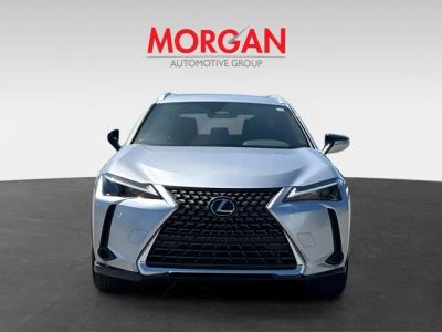 2026 Lexus UX — photo 8 view