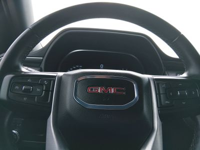 2024 GMC Yukon - Photo 12