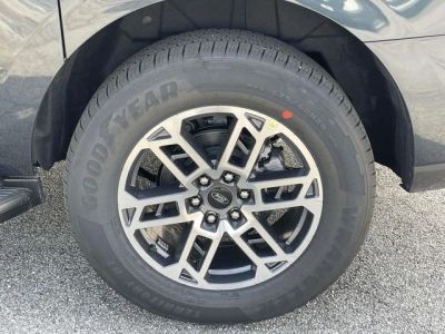 2026 Ford Expedition Max — photo 8 view