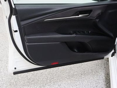 2025 Toyota Camry FWD - Photo 12
