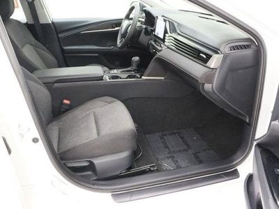 2025 Toyota Camry FWD - Photo 36