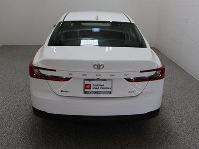 2025 Toyota Camry FWD - Photo 8