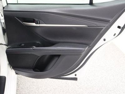 2025 Toyota Camry FWD - Photo 32