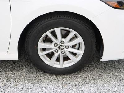 2025 Toyota Camry FWD - Photo 5