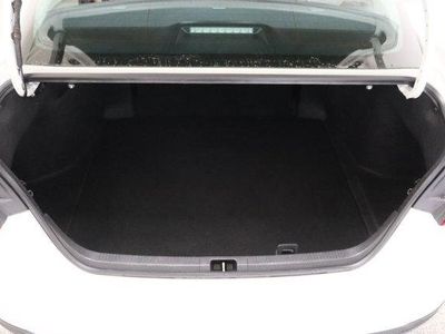 2025 Toyota Camry FWD - Photo 31