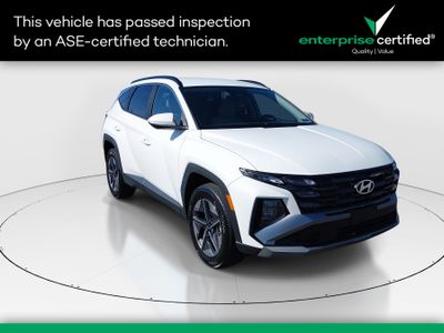 2026 Hyundai Tucson SEL AWD — front three-quarter view