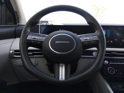 2026 Hyundai Tucson — photo 12 view
