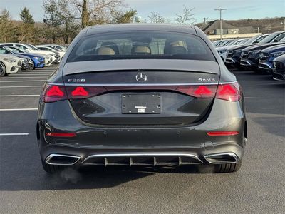 2026 Mercedes-Benz E-Class - Photo 9