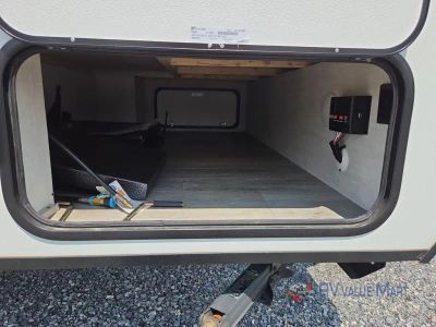 2025 Coachmen RV Remote — photo 13 view