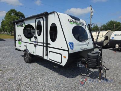 2025 Coachmen RV Remote — front three-quarter view