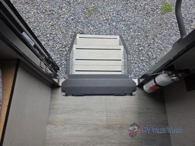2025 Coachmen RV Remote — photo 16 view