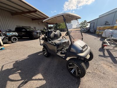2015 Club Car XRT 850 Electric - Photo 4