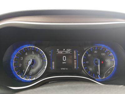 2022 Chrysler Voyager - Photo 14