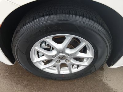 2022 Chrysler Voyager - Photo 10