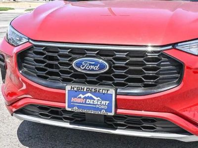 2024 Ford Escape — detail view