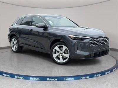 2025 Audi Q5 - Photo 2