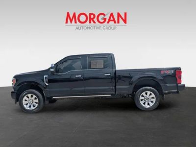 2019 Ford F-250SD — engine compartment view