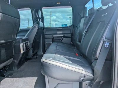 2019 Ford F-250SD — photo 13 view