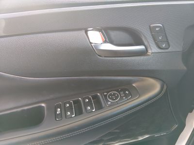 2023 Hyundai Santa Fe Plug-In Hybrid — photo 19 view