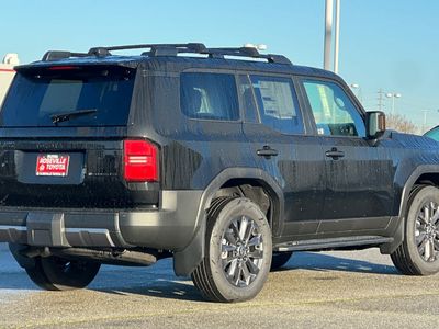 2026 Toyota Land Cruiser - Photo 2