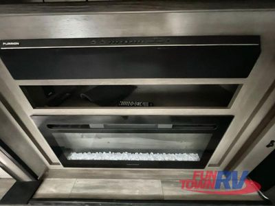 2023 Coachmen RV Chaparral - Photo 40