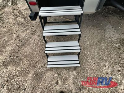 2023 Coachmen RV Chaparral - Photo 15
