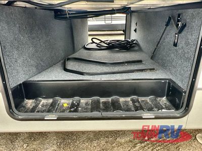 2023 Coachmen RV Chaparral - Photo 5