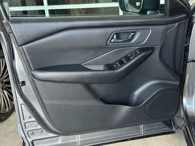 2024 Nissan Rogue S — photo 24 view
