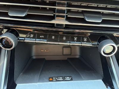 2026 Chevrolet Traverse - Photo 16