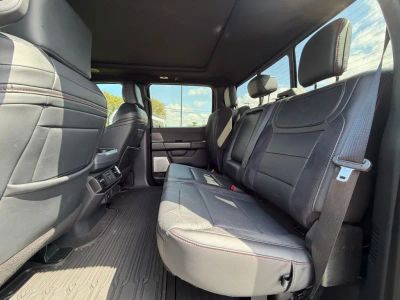 2025 Ford F-150 - Photo 27