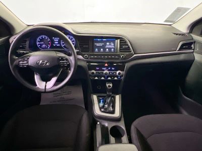 2020 Hyundai Elantra — photo 25 view