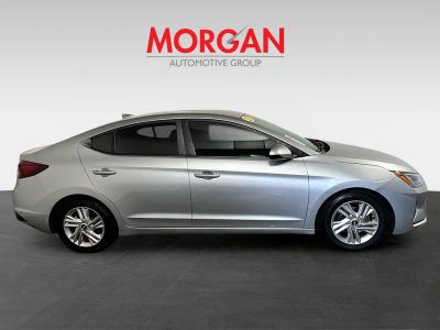 2020 Hyundai Elantra — side profile view