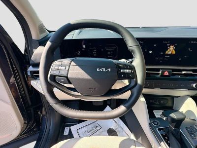 2026 Kia Sportage — photo 11 view