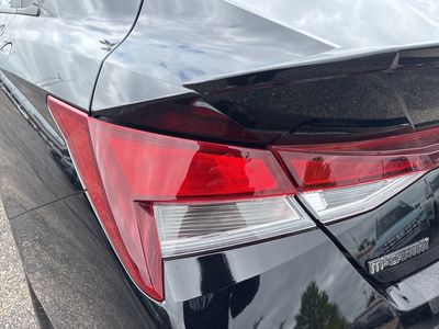 2025 Hyundai Elantra - Photo 10