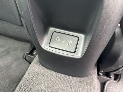 2025 Hyundai Elantra - Photo 25