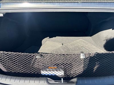 2025 Hyundai Elantra - Photo 36