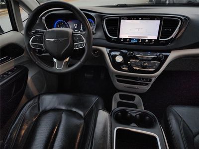 2026 2022 Chrysler Pacifica Touring - Photo 11