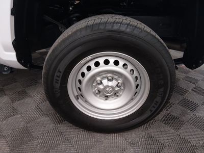 2024 Toyota Tacoma 2WD - Photo 10