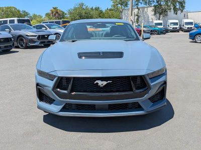 2025 Ford Mustang — photo 11 view