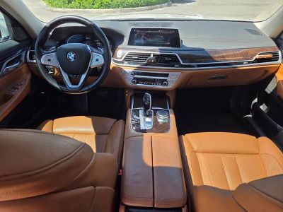 2020 BMW 7 Series — photo 23 view