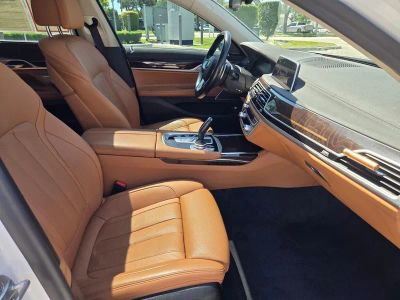2020 BMW 7 Series — photo 29 view