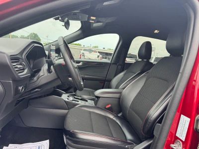 2025 Ford Escape — detail view