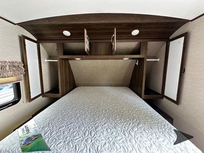 2019 Keystone RV Bullet Premier Ultra Lite - Photo 12