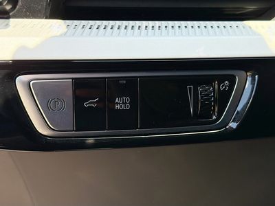2025 Cadillac OPTIQ - Photo 35