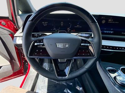 2025 Cadillac OPTIQ - Photo 38