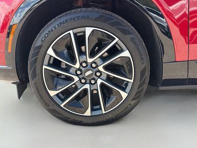 2025 Cadillac OPTIQ - Photo 41