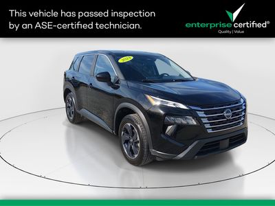 2024 Nissan Rogue AWD SV — front three-quarter view